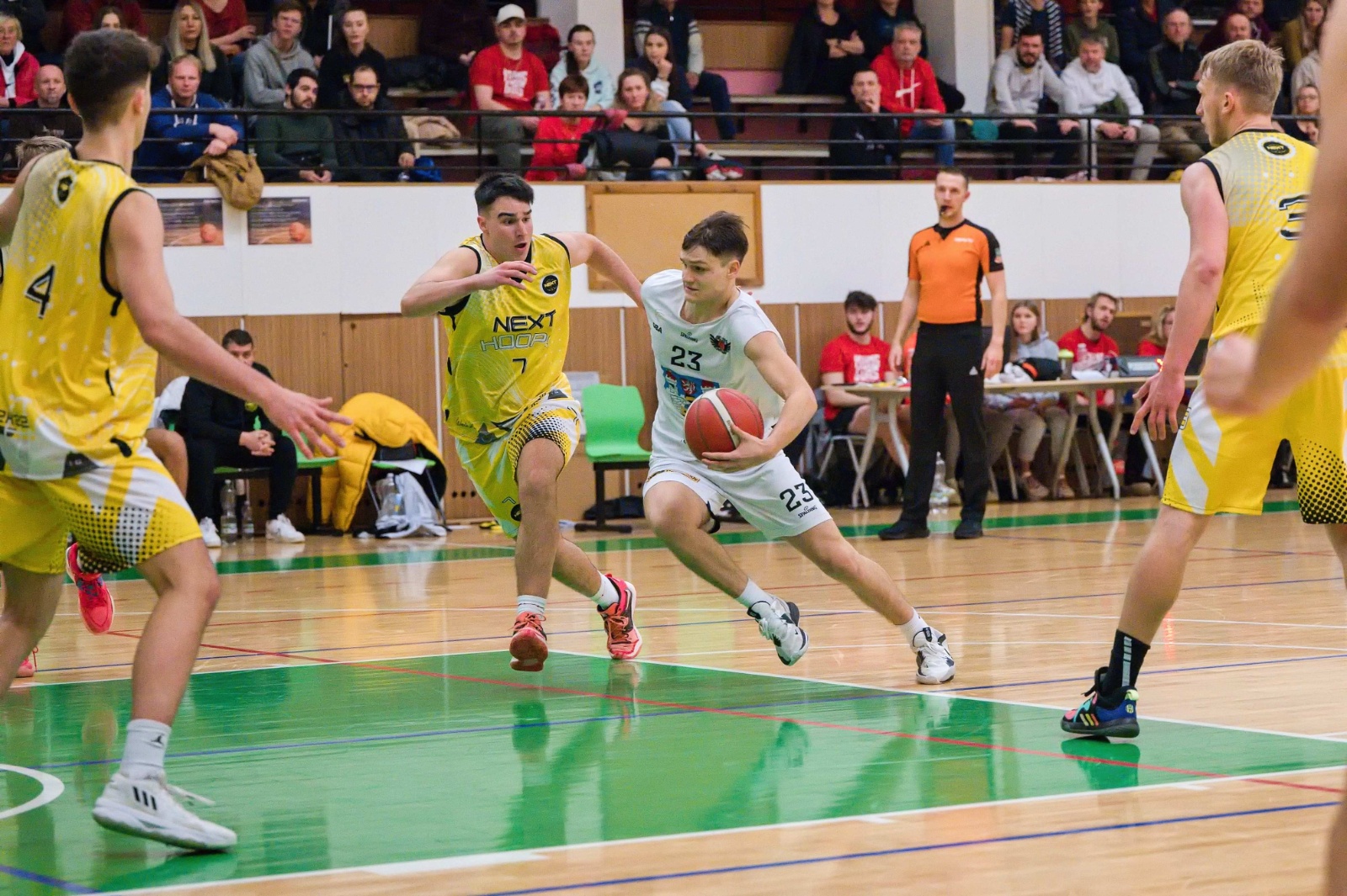 GBA SOJKY vs. NEXT HOOPS 90:76